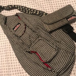 Kavu shoulder bag w/rope strap & matching wallet